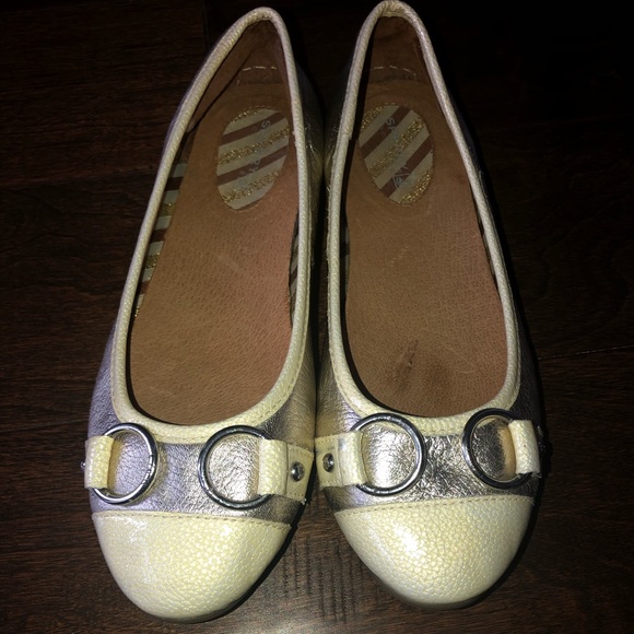 Sperry Slip-On Ballet Flats - Picture 7 of 8